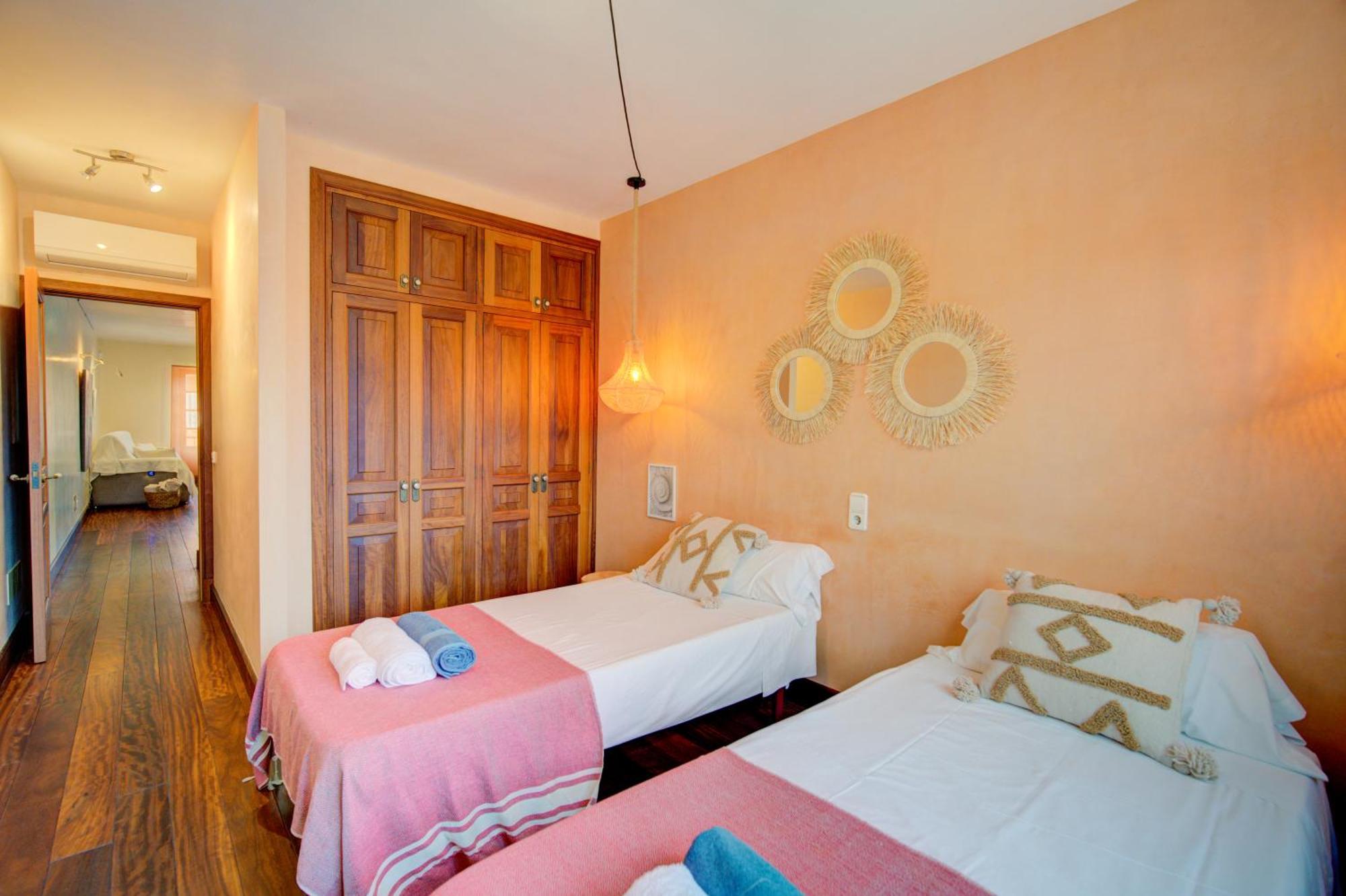 桑特柳伊斯Casa Boutique Xalam " Piscina Climatizada, Jacuzzi, Billar "别墅 外观 照片