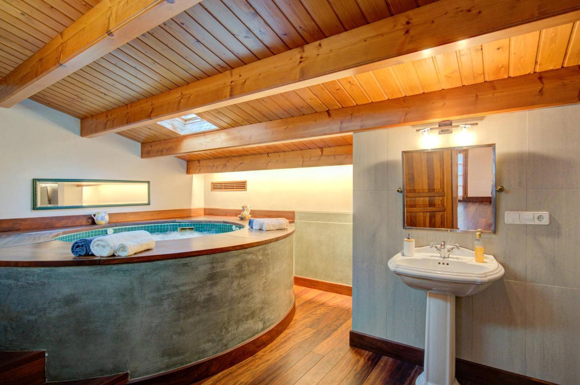 桑特柳伊斯Casa Boutique Xalam " Piscina Climatizada, Jacuzzi, Billar "别墅 外观 照片